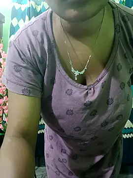 Snapshot of Turshaio chatting on 07.06.26 Turshaio online show from 07.06.26