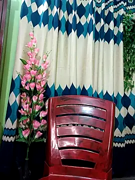 Snapshot of Turshaio chatting on 07.29.26 Turshaio online show from 07.29.26