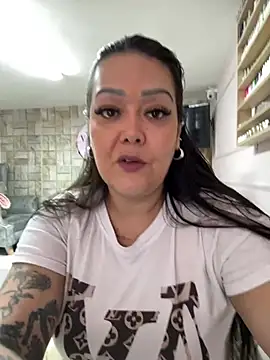 Snapshot of violeta_delavega chatting on 06.04.26 violeta delavega online show from 06.04.26