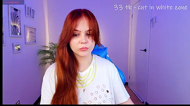 Elle Funning online show from 06.07.26
