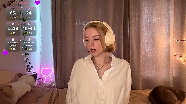 Snapshot of Marry_Sornatiko chatting on 05.30.26 Marry Sornatiko online show from 05.30.26