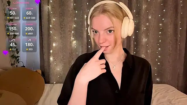 Snapshot of Marry_Sornatiko chatting on 06.12.26 Marry Sornatiko online show from 06.12.26