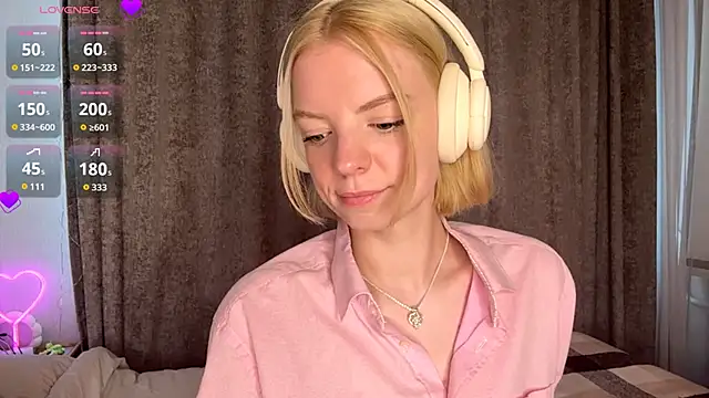 Snapshot of Marry_Sornatiko chatting on 06.20.26 Marry Sornatiko online show from 06.20.26
