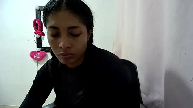 Couplesweethot online show from 04.28.26