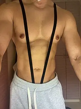 Snapshot of kenjisexy3 chatting on 03.18.26 kenjisexy3 online show from 03.18.26