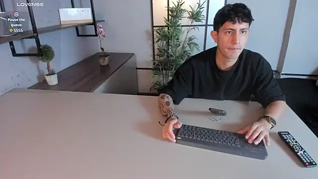 kamal wolff online show from 03.07.26