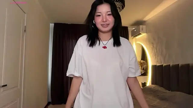 minnie joy online show from 05.03.26