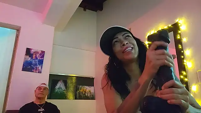 Snapshot of FirexxxDesire69 chatting on 05.18.26 FirexxxDesire69 online show from 05.18.26