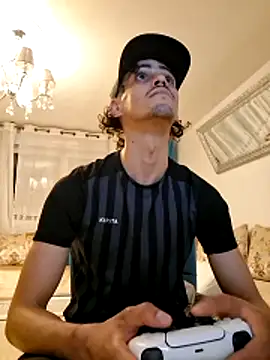 Snapshot of JestingSense chatting on 03.04.26 JestingSense online show from 03.04.26