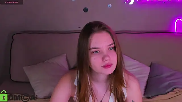 Saraa Broown online show from 03.16.26