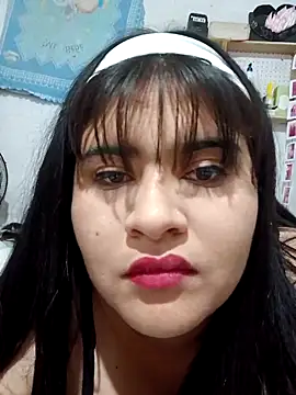 Orianamzn21 online show from 05.10.26