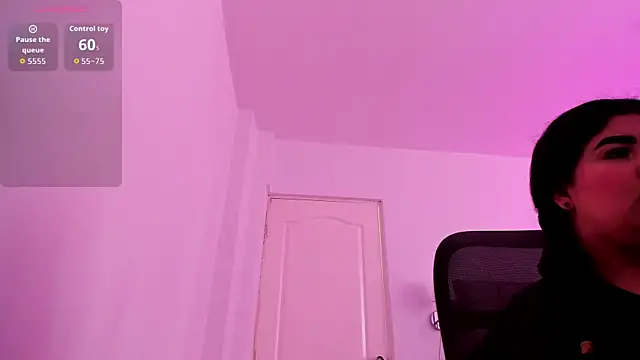 Yasmin cute online show from 04.29.26