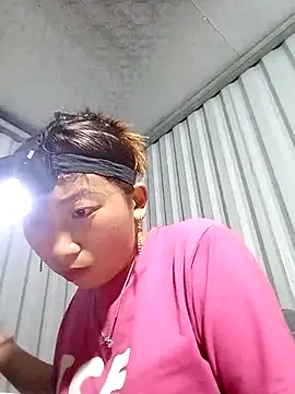 Snapshot of Xuka-xx chatting on 03.05.26 Xuka-xx online show from 03.05.26