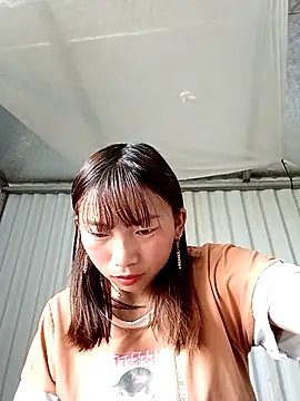 Snapshot of Xuka-xx chatting on 03.27.26 Xuka-xx online show from 03.27.26