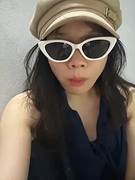 Nancyk6 online show from 04.29.26
