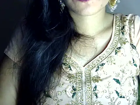 Neha Sharma2 online show from 04.21.26