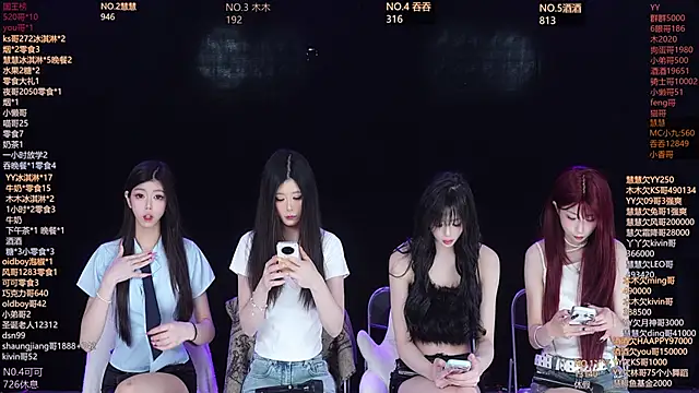 Snapshot of MVPgirls-002 chatting on 03.30.26 MVPgirls-002 online show from 03.30.26