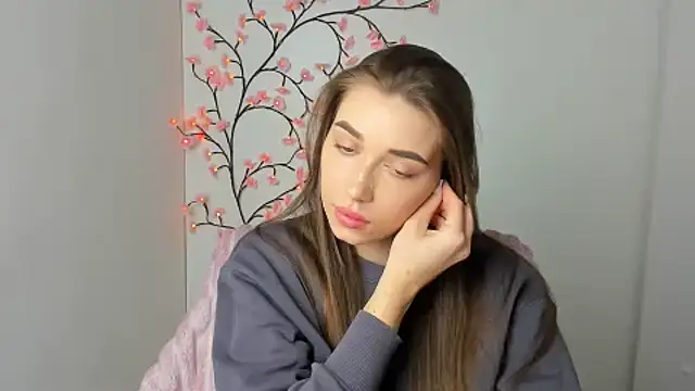 NikaMystic online show from 04.30.26