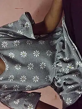 sexy queenn  online show from 03.19.26