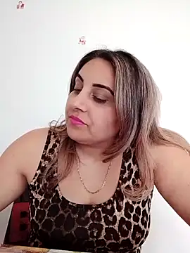 I amXenox online show from 03.03.26