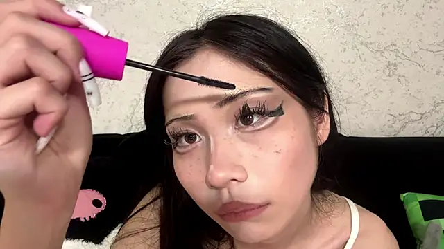 kishagrayone online show from 06.20.26