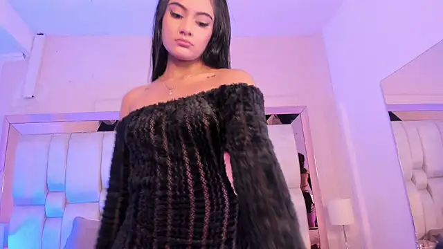 KatherineRuiz  online show from 06.11.26