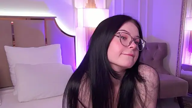 CindyMil online show from 05.05.26