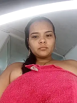 Emily Rouse23 online show from 04.30.26
