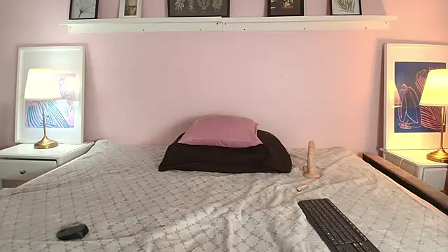 Abigailladyy online show from 04.30.26