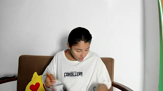 TatyGomez  online show from 06.29.26