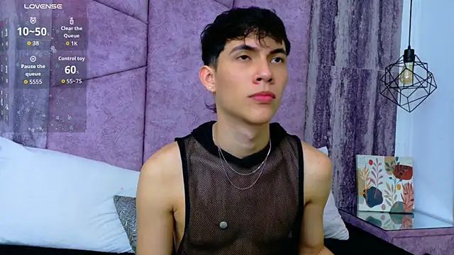 AronTawers online show from 04.28.26