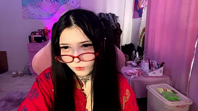 Snapshot of AlexaTripi chatting on 03.06.26 AlexaTripi online show from 03.06.26