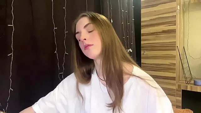 PollyDream online show from 03.03.26