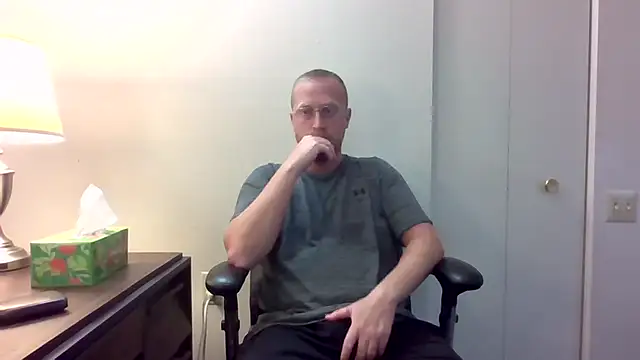 Snapshot of tytheexhibionist chatting on 07.09.26 tytheexhibionist online show from 07.09.26