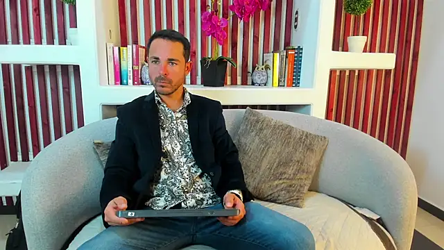 Adams Sanz online show from 05.06.26