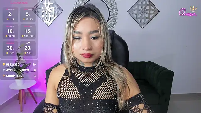 mystic nova  online show from 04.28.26