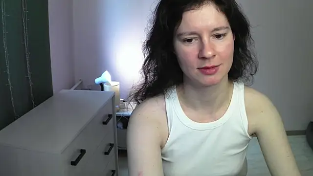 Snapshot of Senxual_Tease chatting on 03.25.26 Senxual Tease online show from 03.25.26