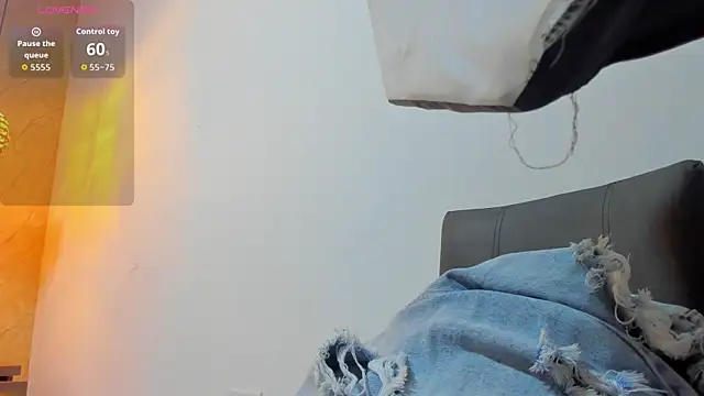 Miia03 online show from 06.04.26