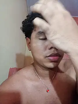 Snapshot of Rabuamz chatting on 05.15.26 Rabuamz online show from 05.15.26