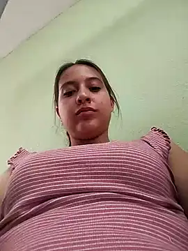 MaskedLatinaX online show from 04.30.26