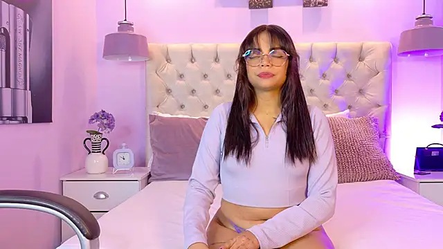 Snapshot of PamelaScot chatting on 02.26.26 PamelaScot online show from 02.26.26