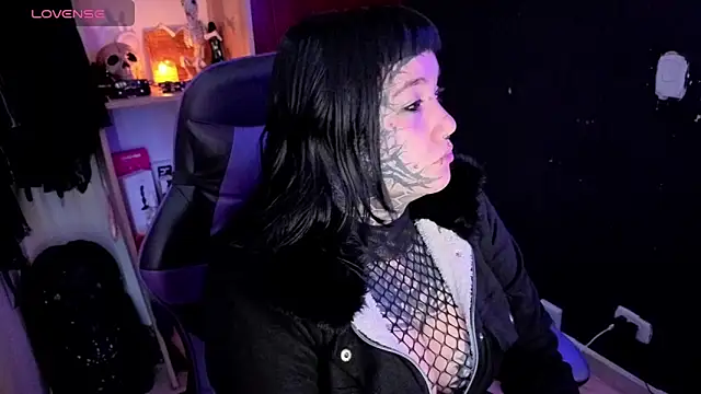 Snapshot of aradia_66 chatting on 03.24.26 aradia 66 online show from 03.24.26