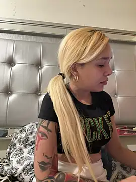 KimberlyBrenda online show from 03.11.26