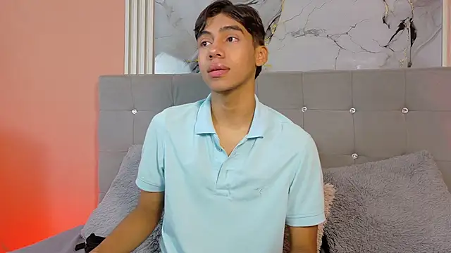 Eros Lux online show from 05.30.26