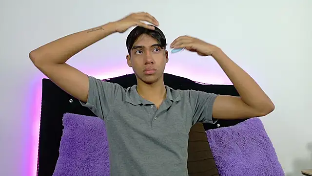 Eros Lux online show from 06.09.26