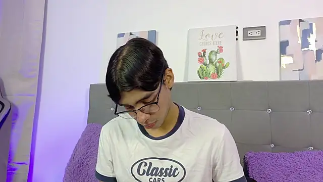 Eros Lux online show from 07.16.26