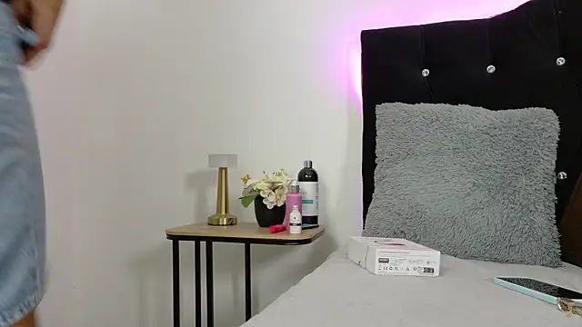 Eros Lux online show from 07.19.26