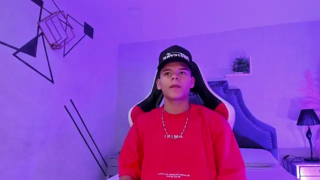 DylanRoyce  online show from 06.02.26