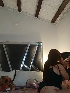 curvy samantta online show from 03.14.26