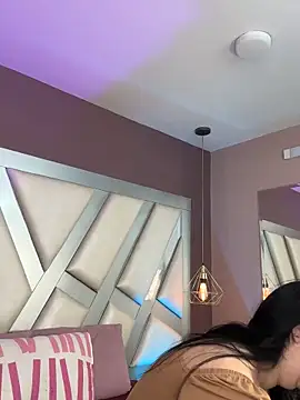 Ashleeyprincess01 online show from 04.25.26